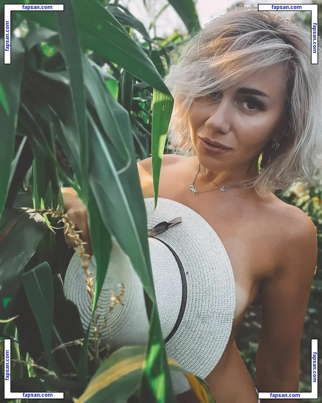 Vrednashka nude photo #0150 from OnlyFans
