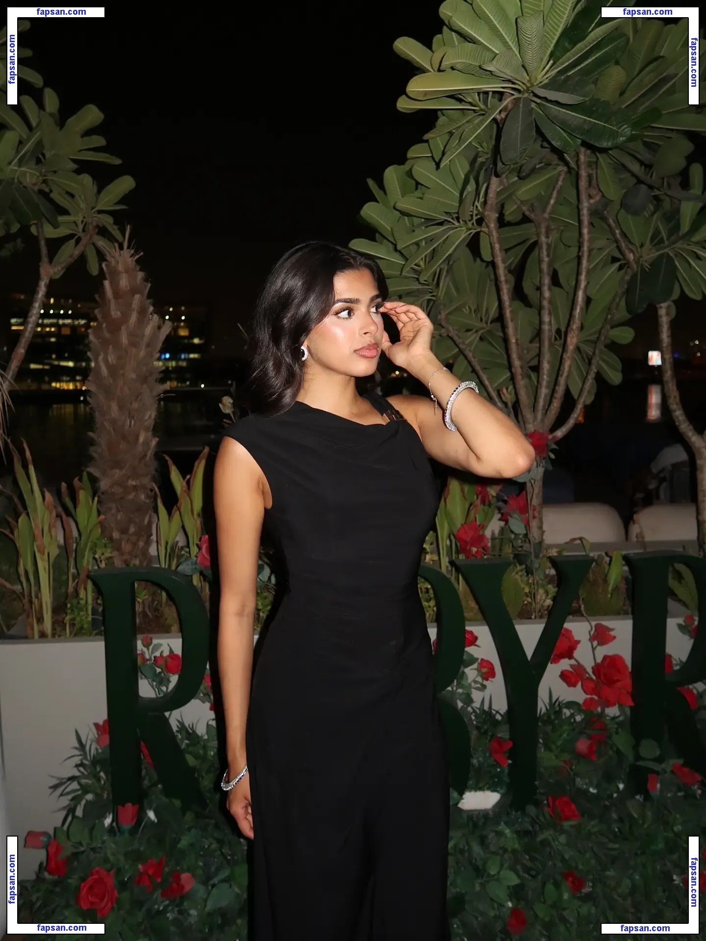 Vritika Parekh nude photo #0001 from OnlyFans