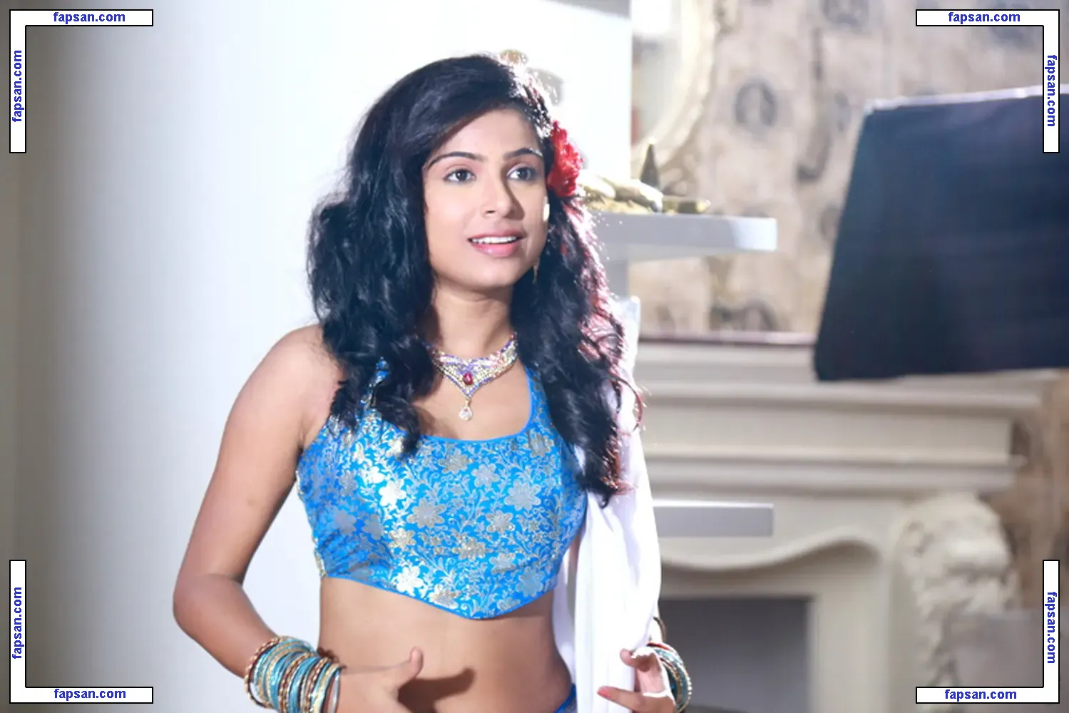 Vrushali nude photo #0002 from OnlyFans