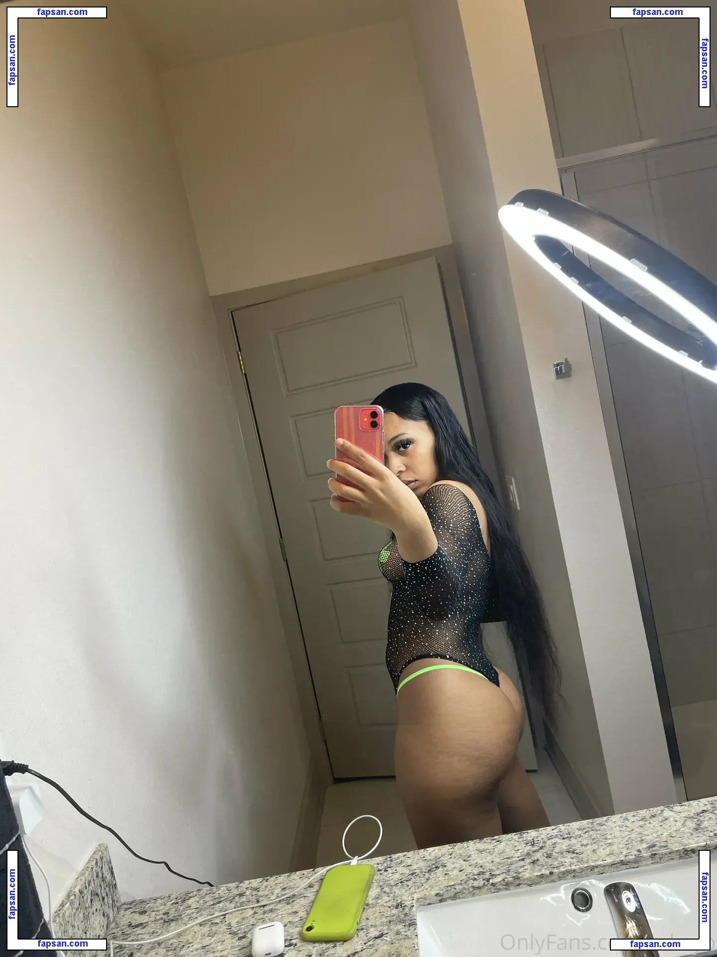 vvkayb nude photo #0007 from OnlyFans