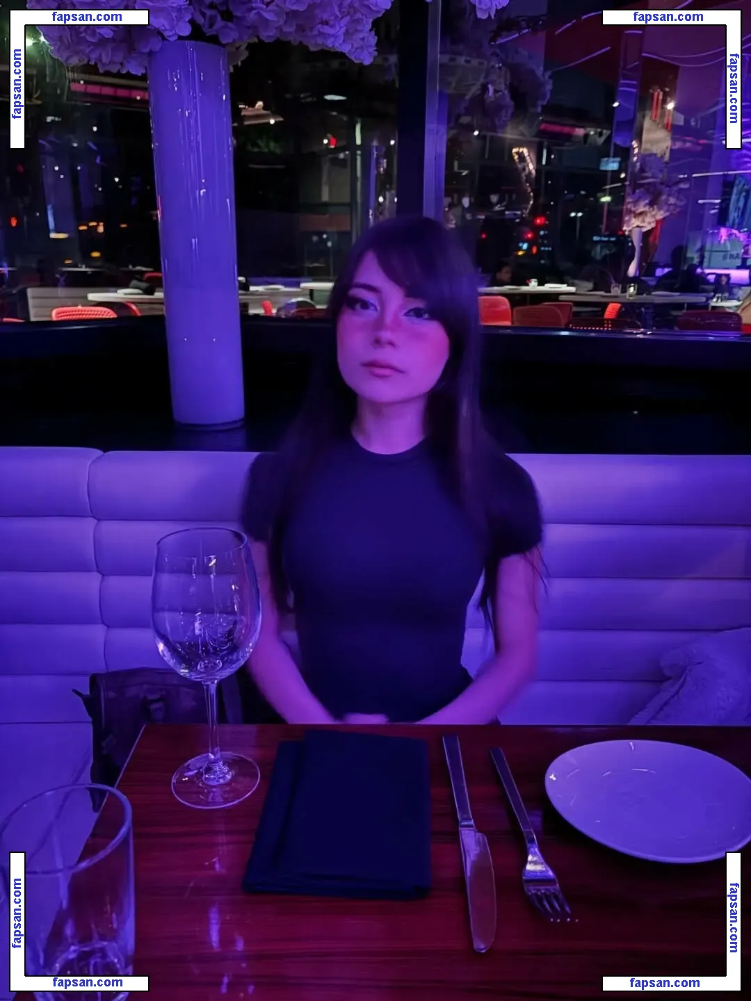 Vvriska голая фото #0004 с Онлифанс