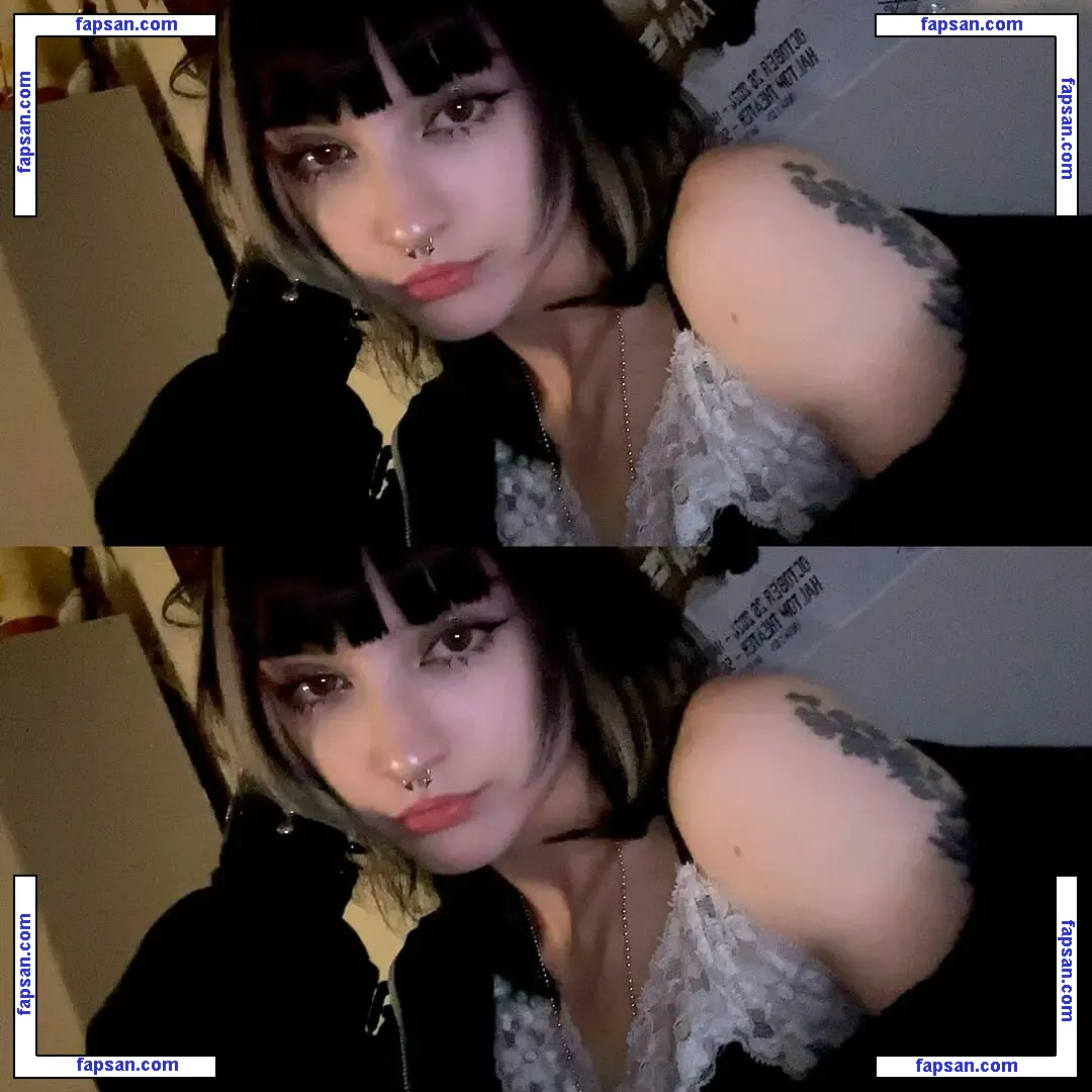 Vynomous nude photo #0002 from OnlyFans