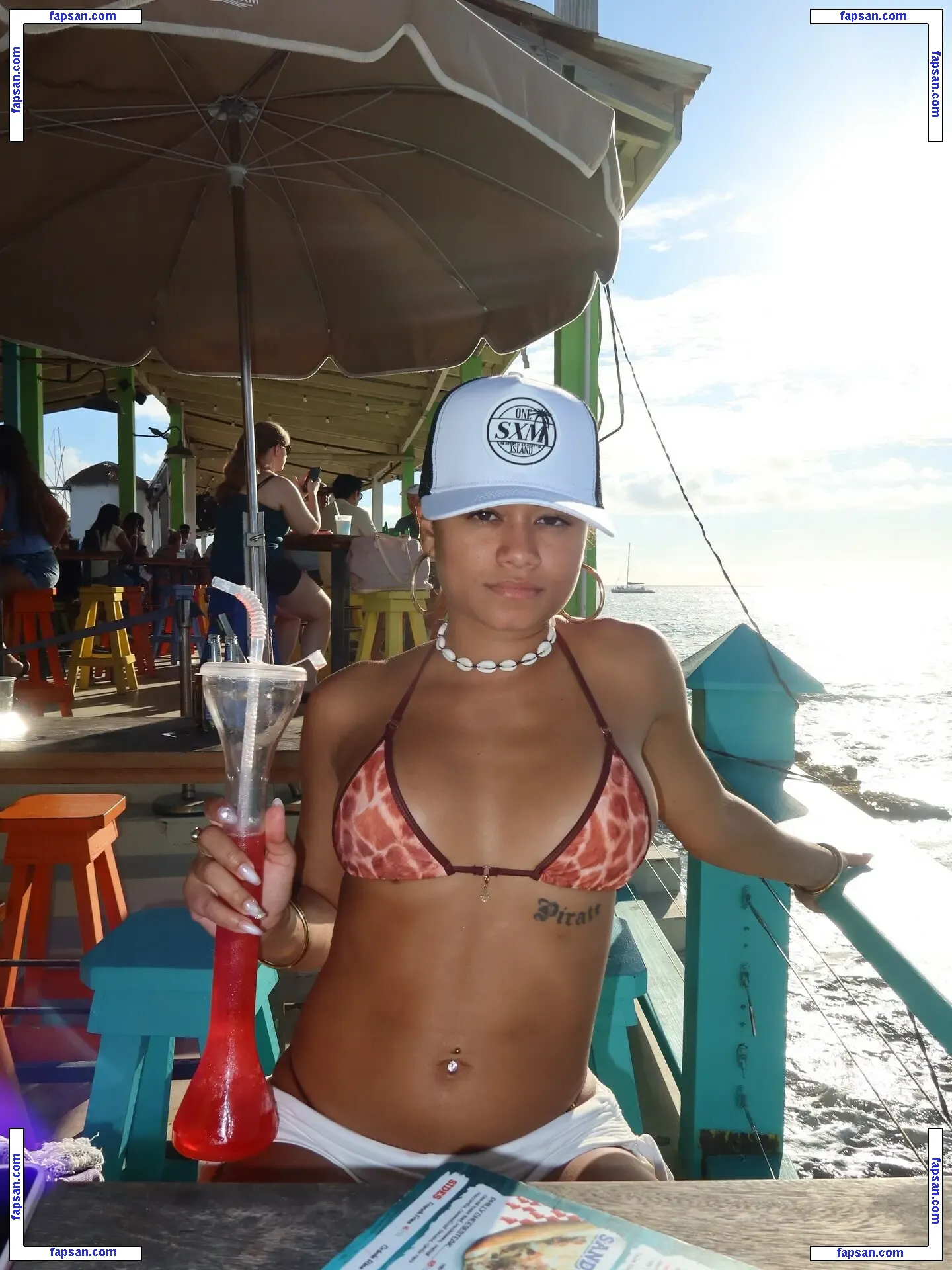 Wahyne nude photo #0039 from OnlyFans