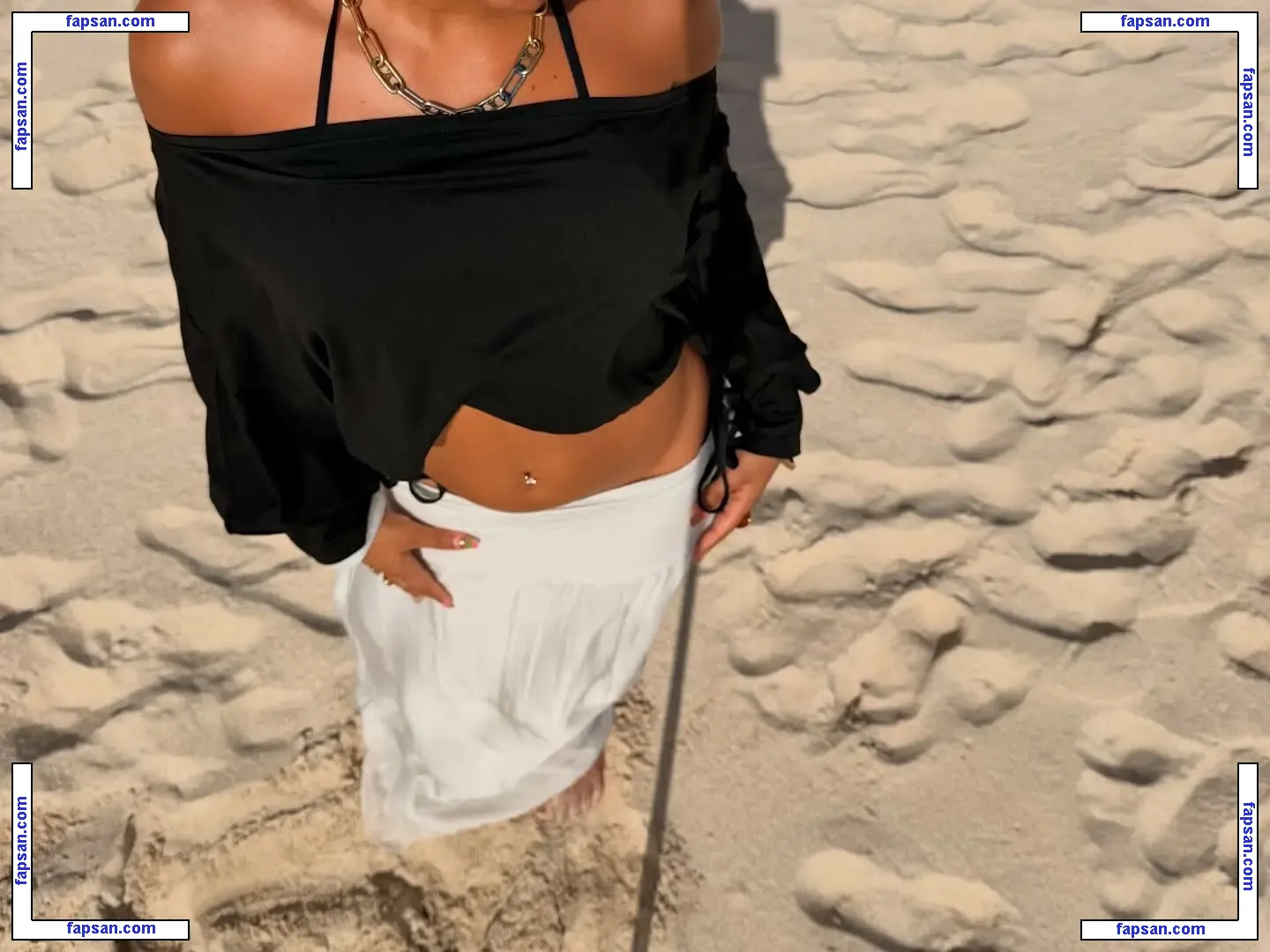 Wahyne nude photo #0058 from OnlyFans