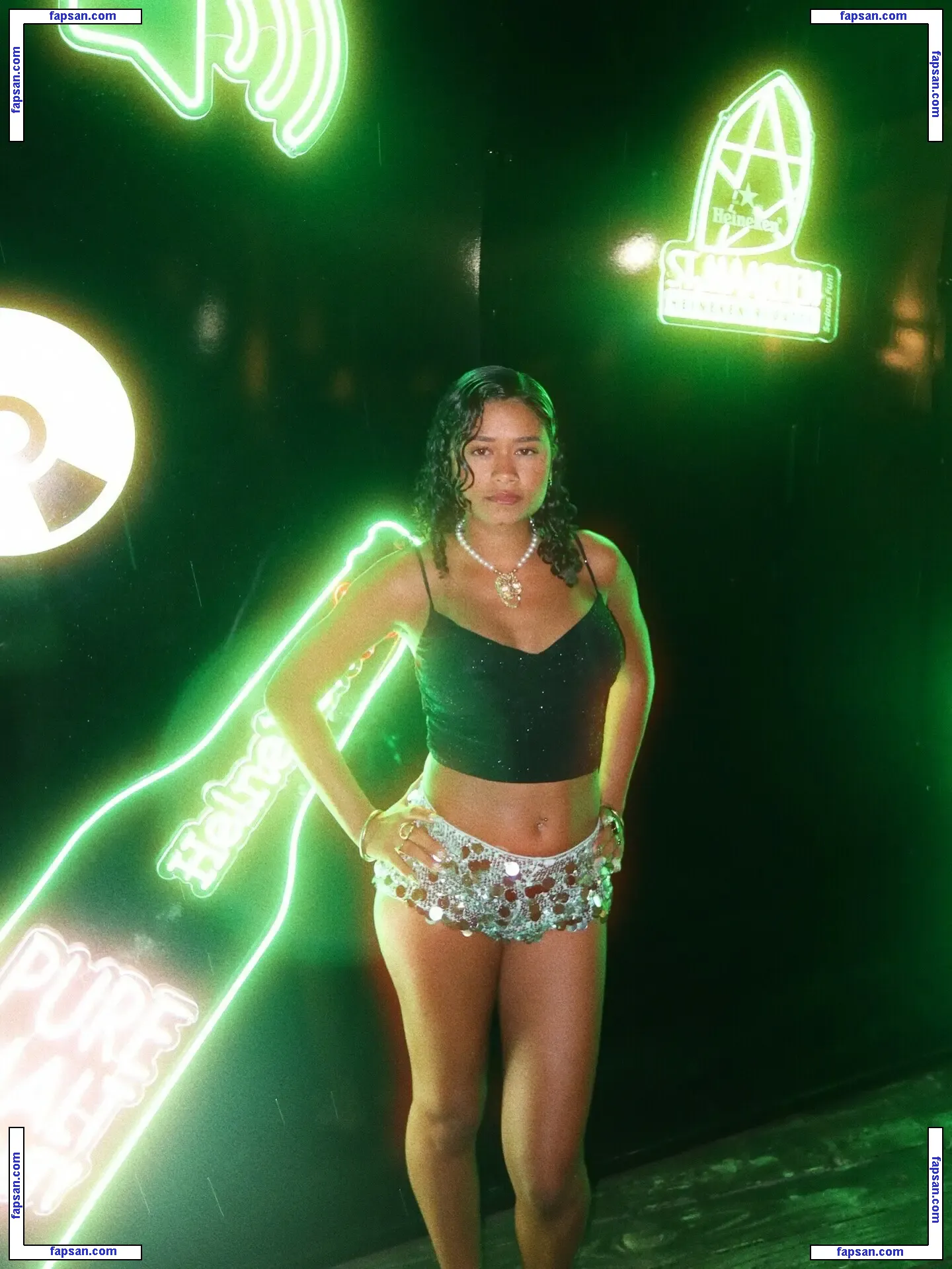 Wahyne nude photo #0074 from OnlyFans