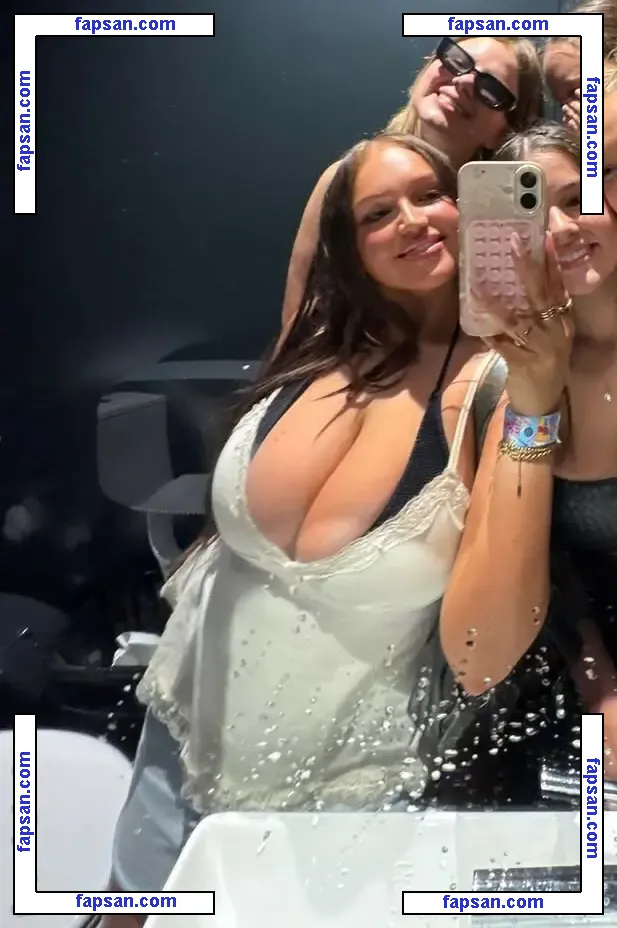 waimorgan nude photo #0013 from OnlyFans