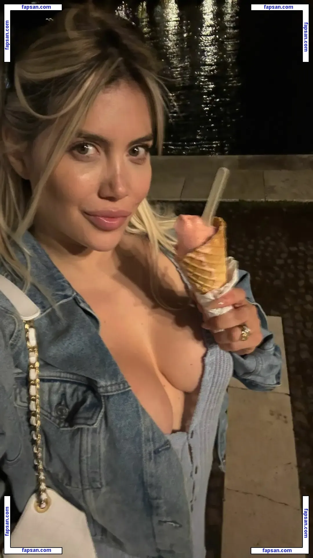 Wanda Nara nude photo #0261 from OnlyFans