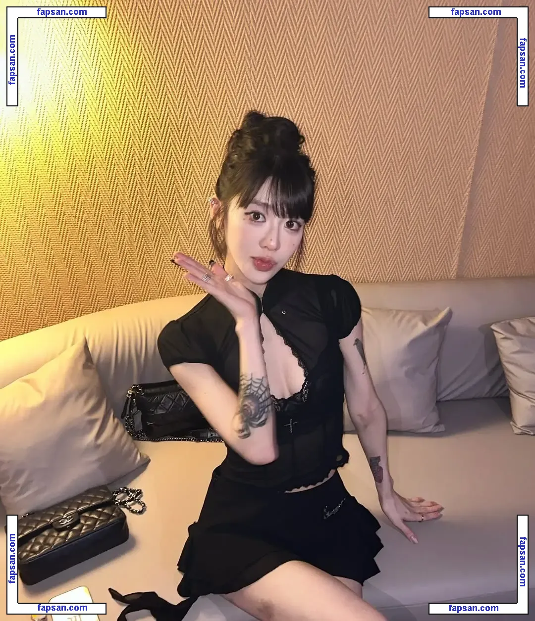 Wannabeauty777 nude photo #0009 from OnlyFans