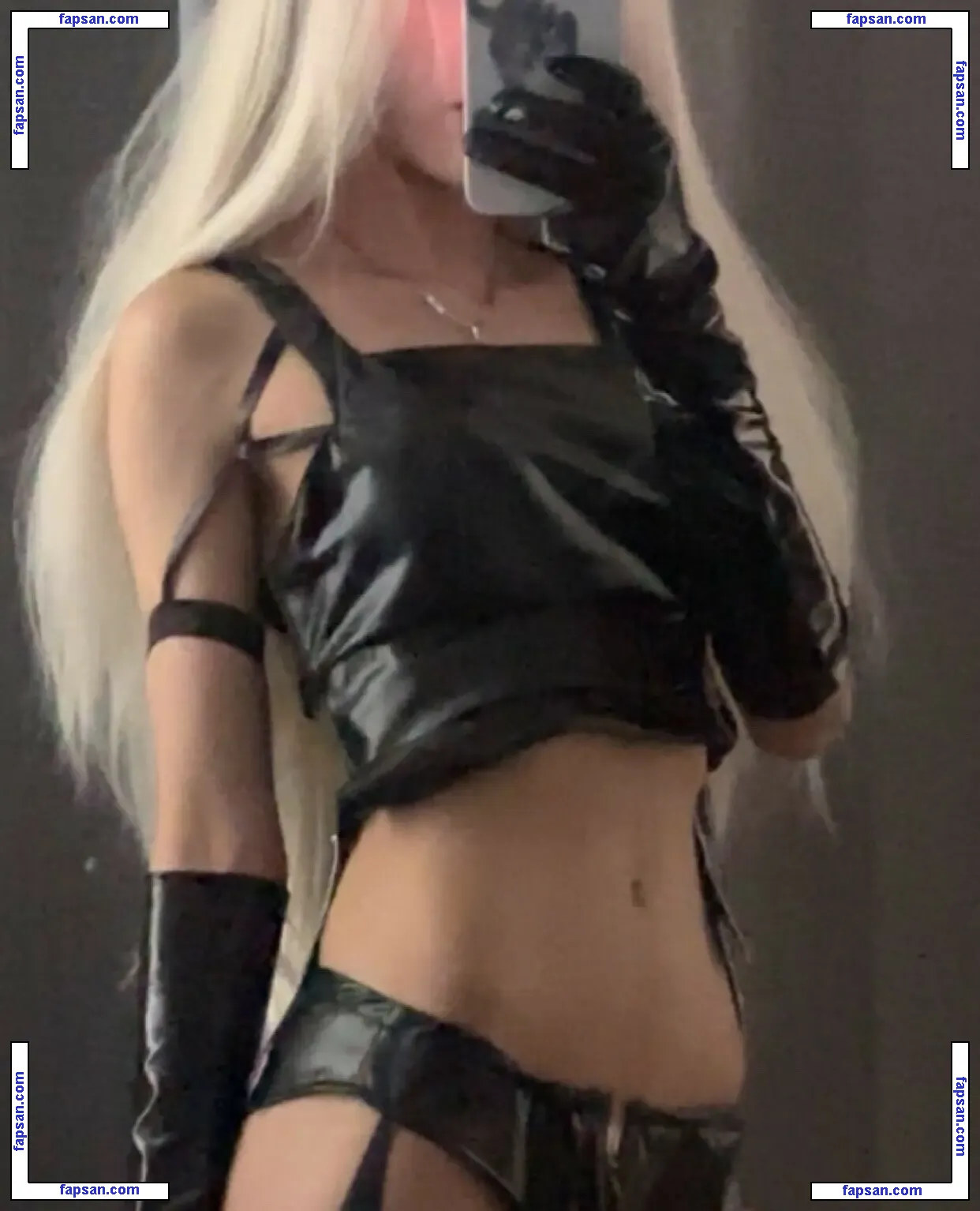 warmdinner голая фото #0012 с Онлифанс