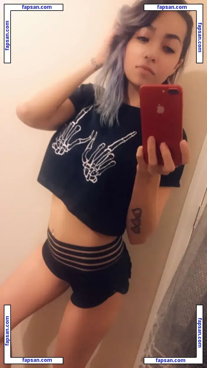 WatchGirlsPlay nude photo #0020 from OnlyFans