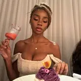 Webeecca голая #0011