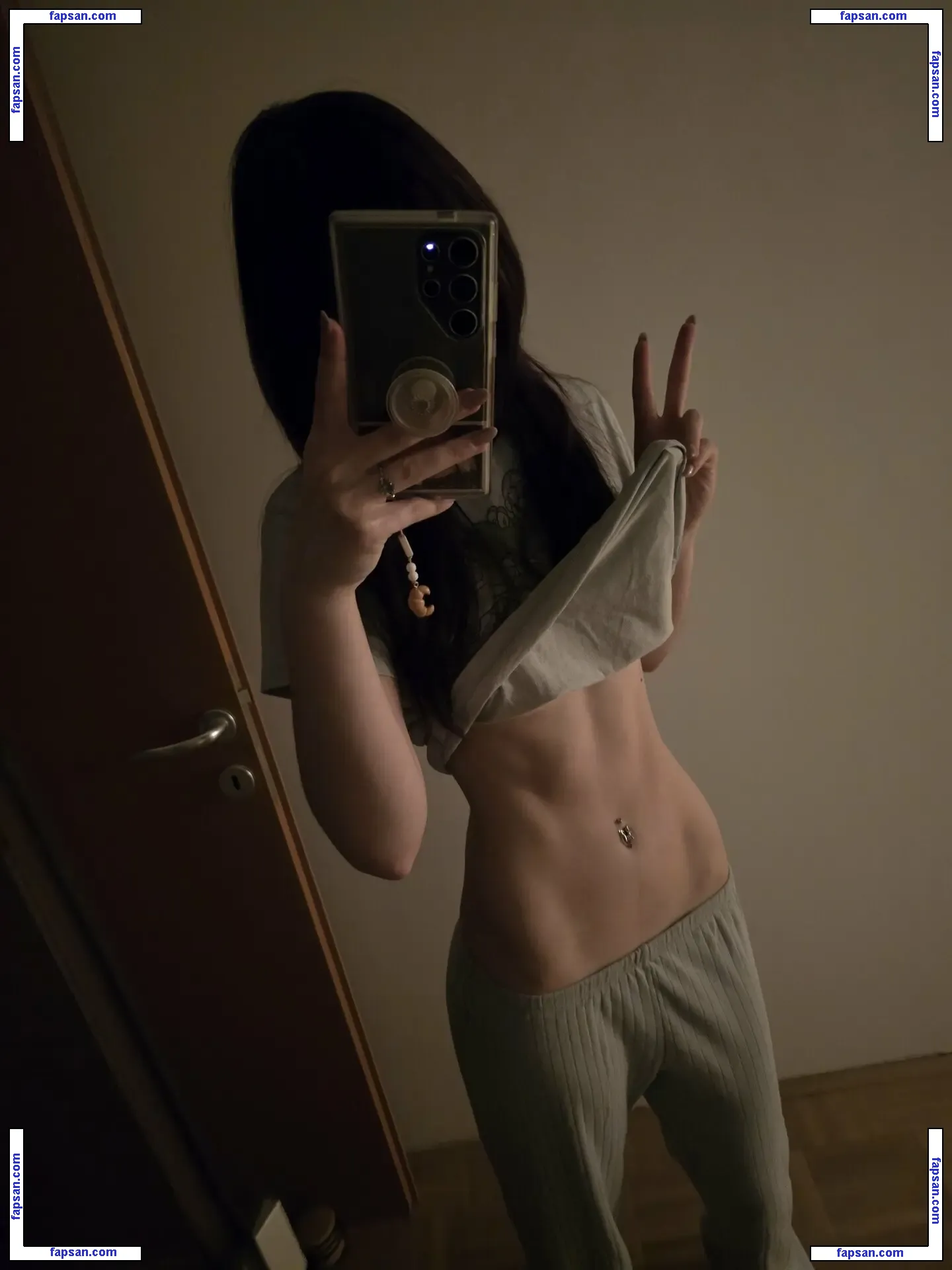 weeniestwee nude photo #0025 from OnlyFans