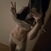 weeniestwee nude #0003