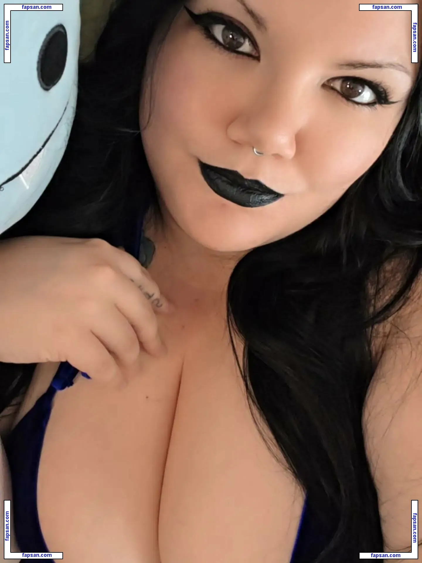 weirdrachel голая фото #0001 с Онлифанс