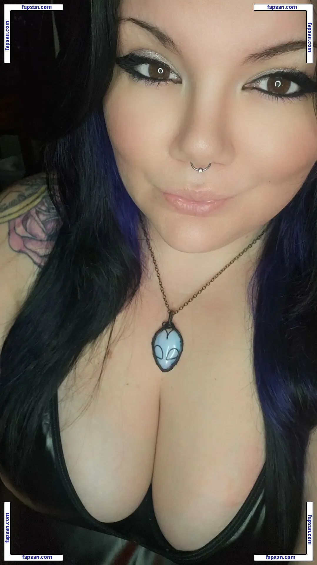 weirdrachel голая фото #0004 с Онлифанс