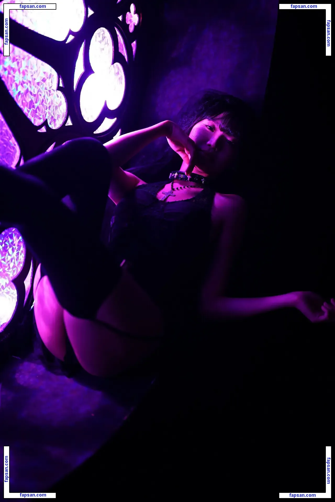 Weitinggg___ голая фото #0073 с Онлифанс