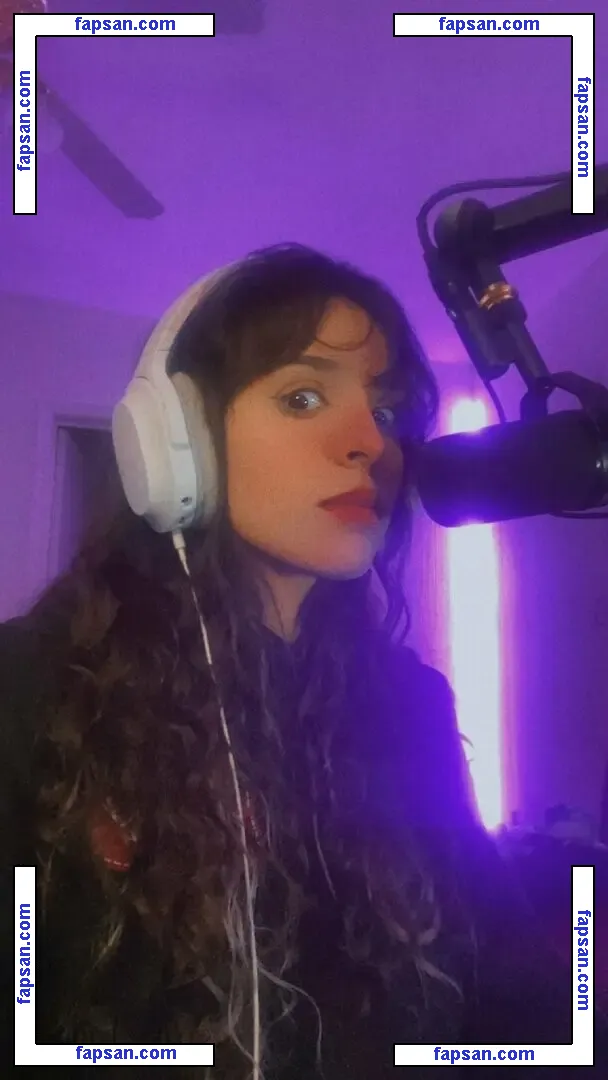 WekaSuwi голая фото #0008 с Онлифанс