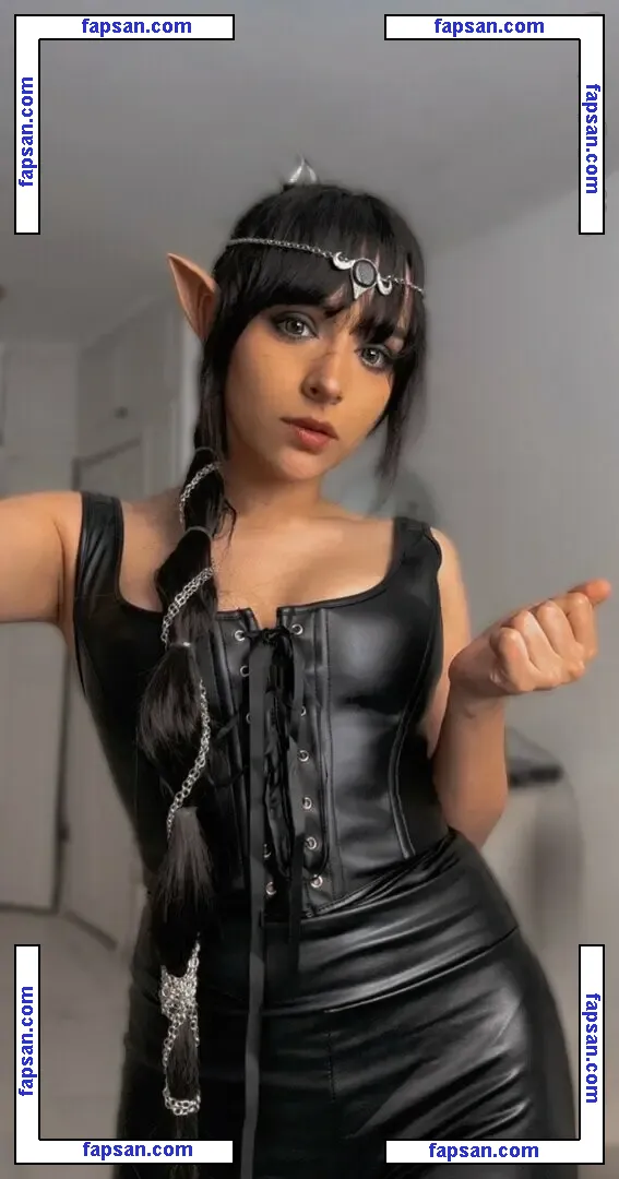 WekaSuwi голая фото #0010 с Онлифанс