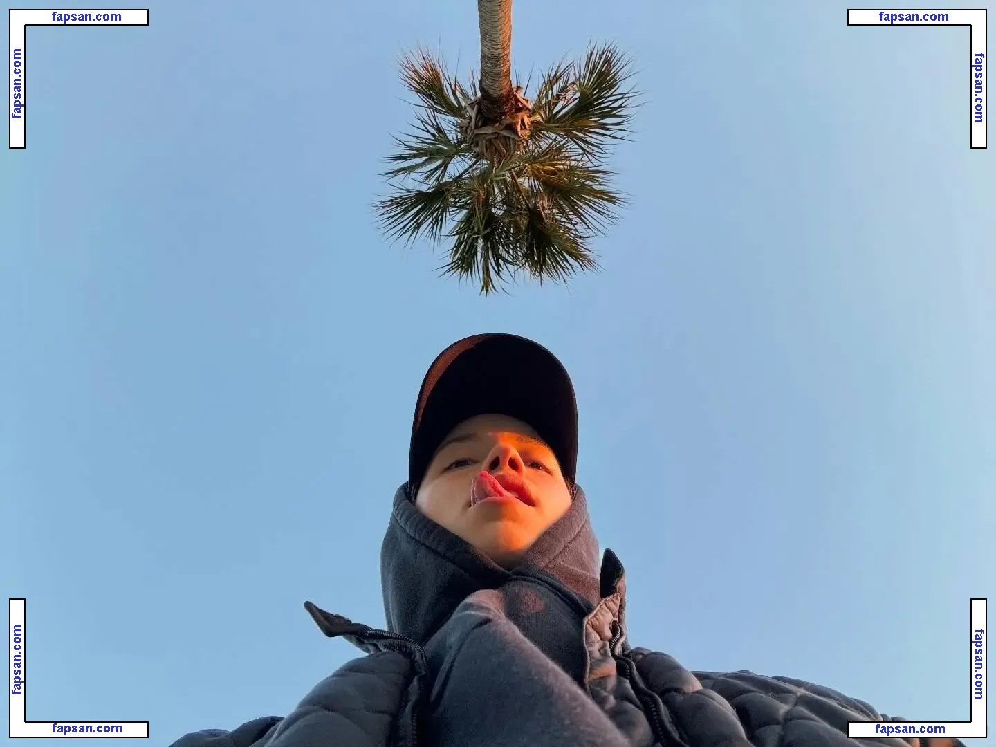 wellbeingwithabigail nude photo #0088 from OnlyFans