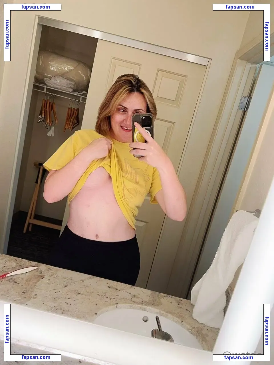 wetdesi nude photo #0017 from OnlyFans