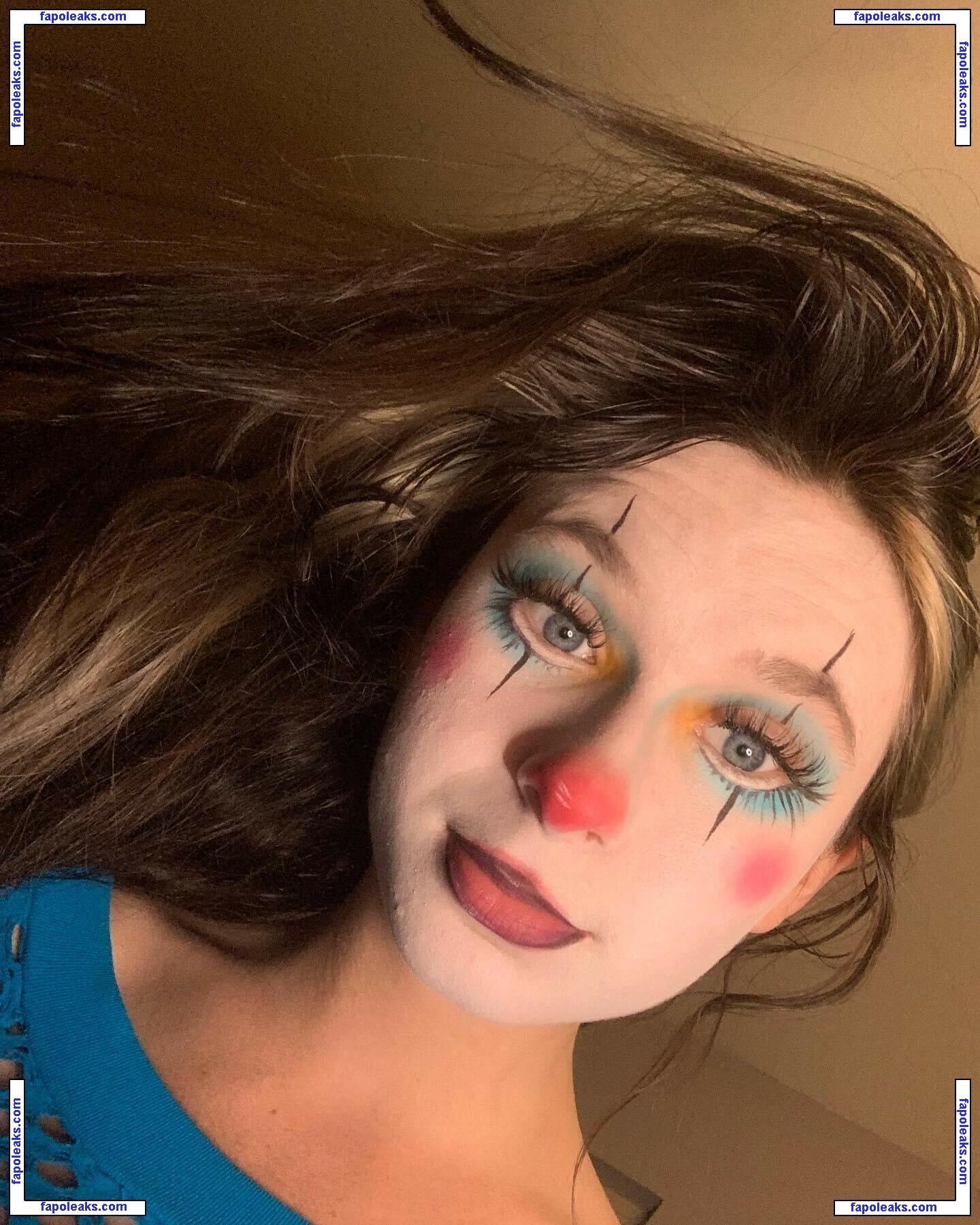 wetkitten808 / sisitheclown nude photo #0004 from OnlyFans