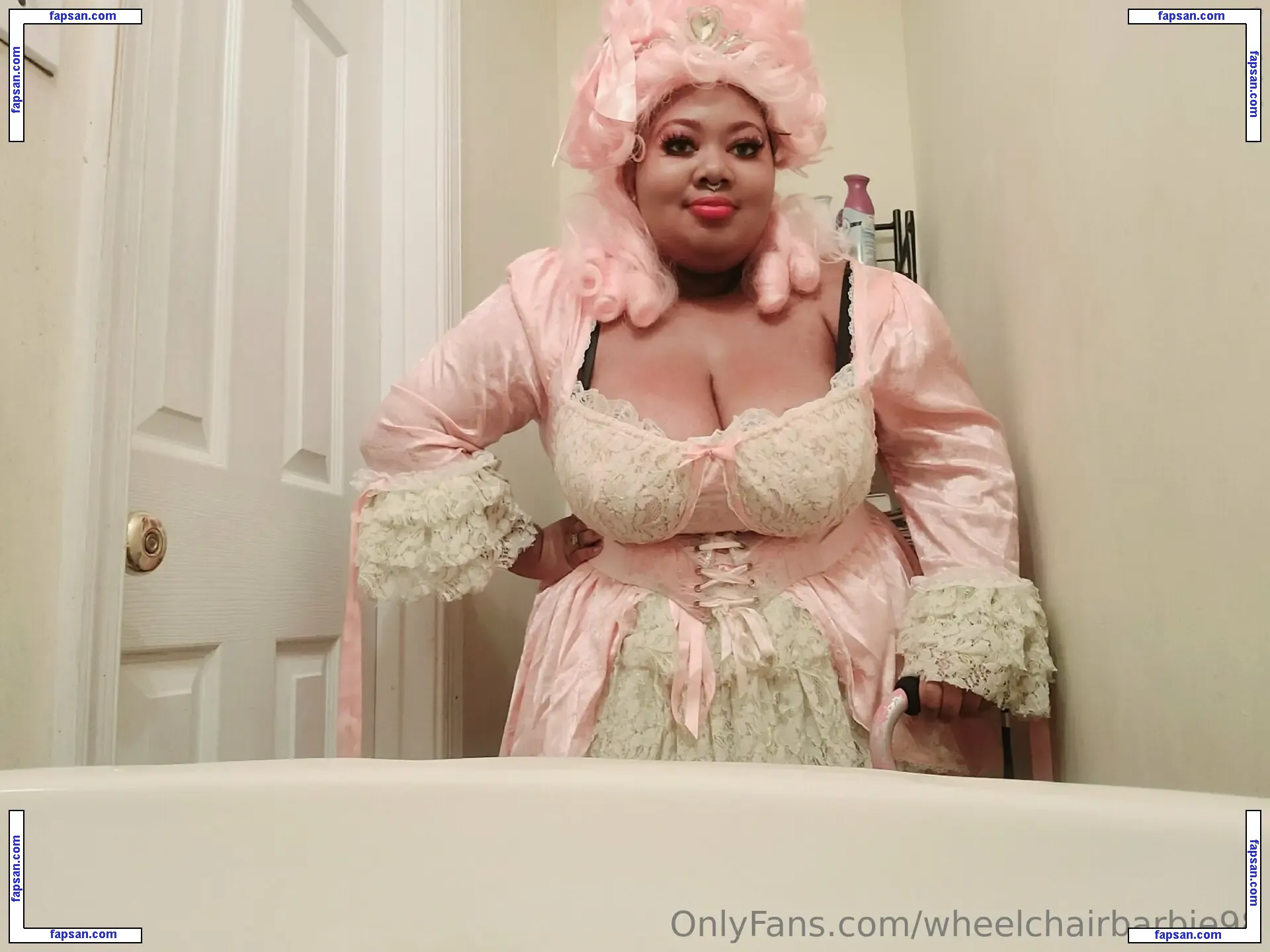 wheelchairbarbie98 nude photo #0011 from OnlyFans