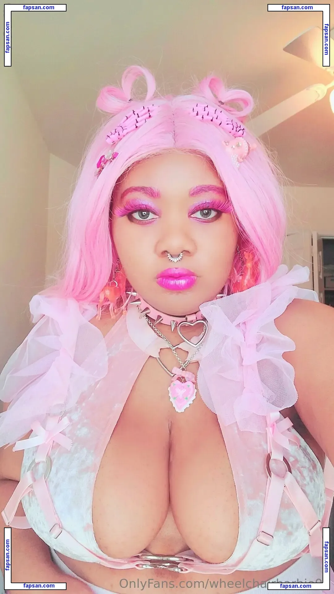 wheelchairbarbie98 nude photo #0017 from OnlyFans