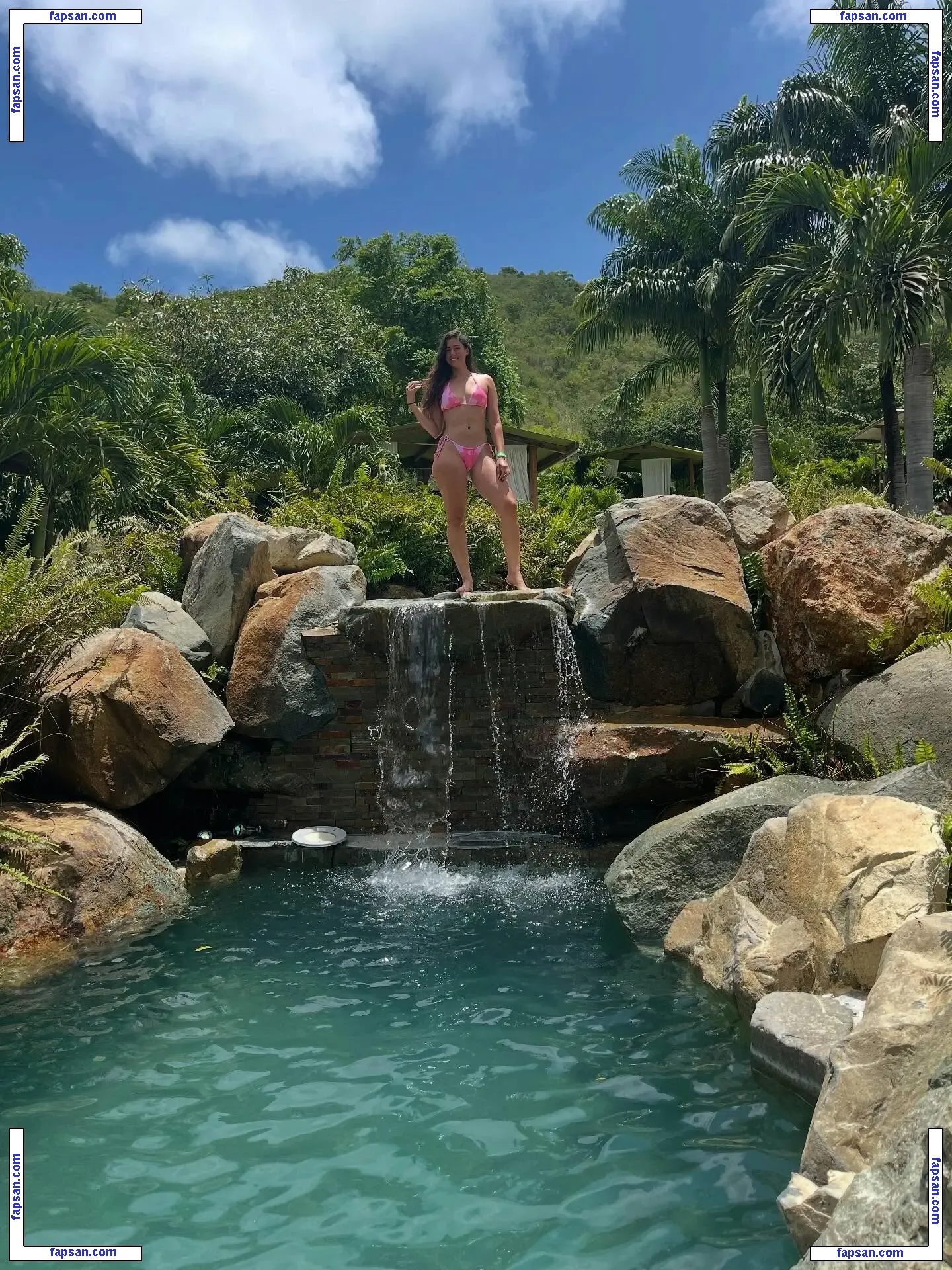 whereiskristen nude photo #0012 from OnlyFans