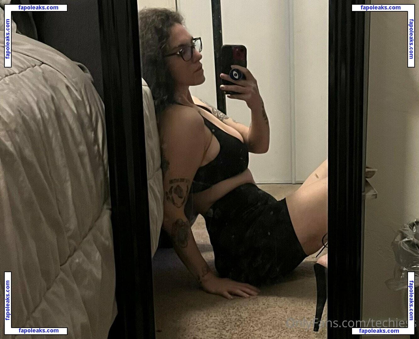 whimsicalgoth nude photo #0011 from OnlyFans