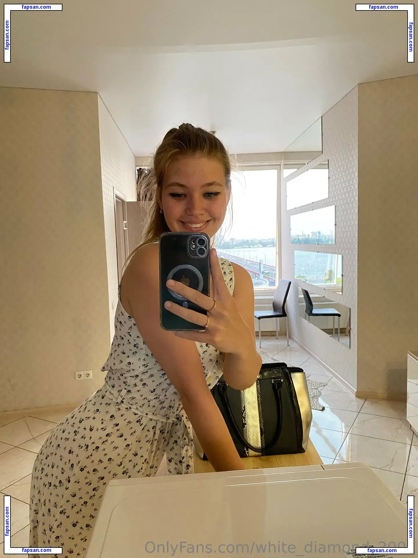 white_diamond_2001 nude photo #0095 from OnlyFans