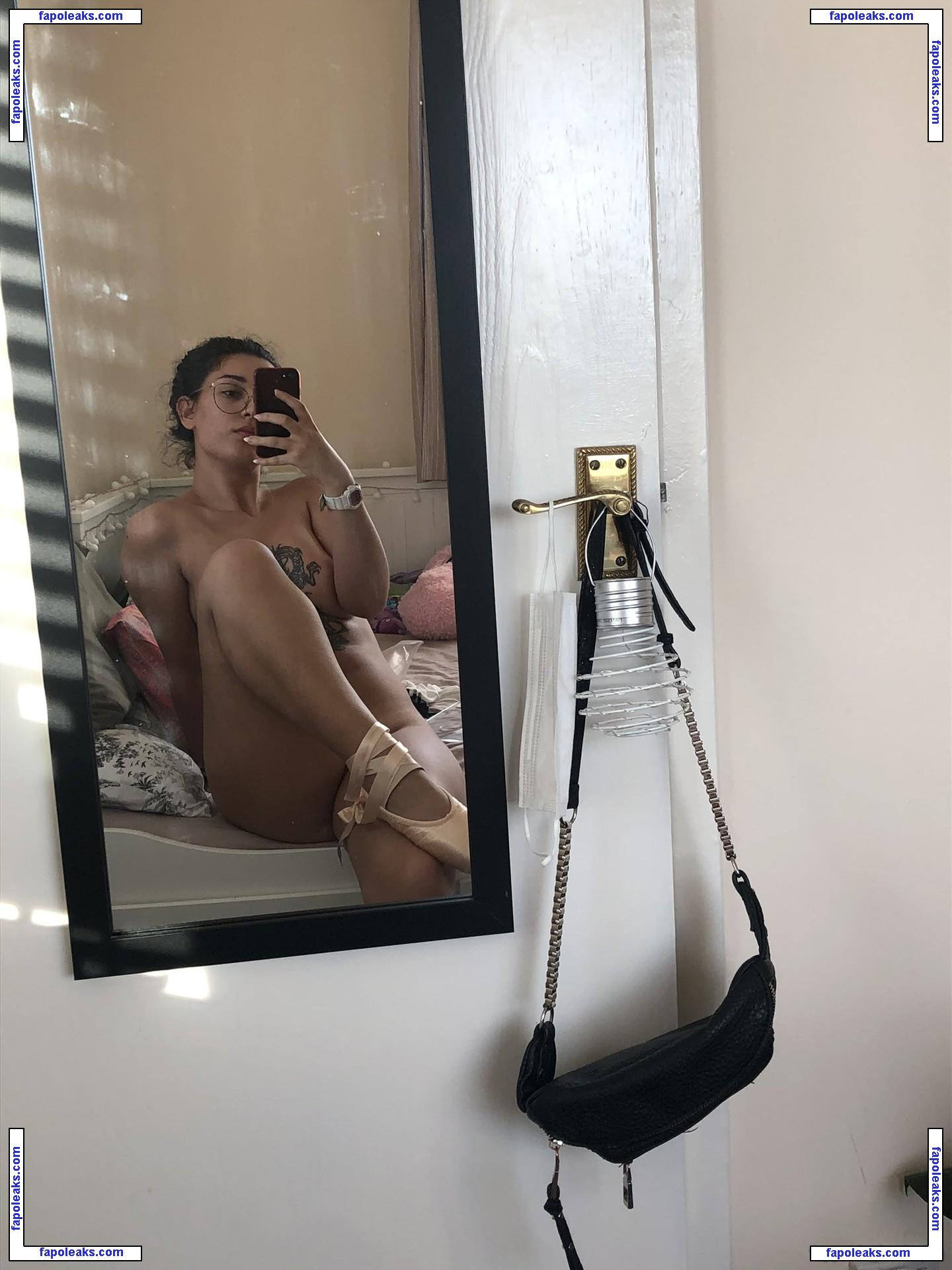 Whitendragons nude photo #0014 from OnlyFans