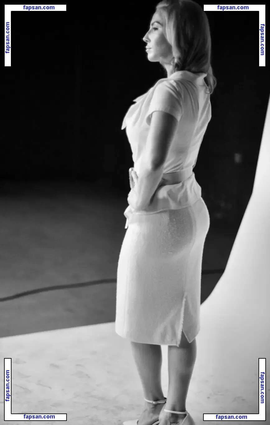 Whitney Cummings nude photo #0525 from OnlyFans