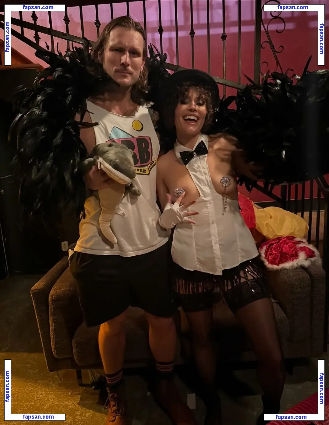 Whitney Moore голая фото #0164 с Онлифанс