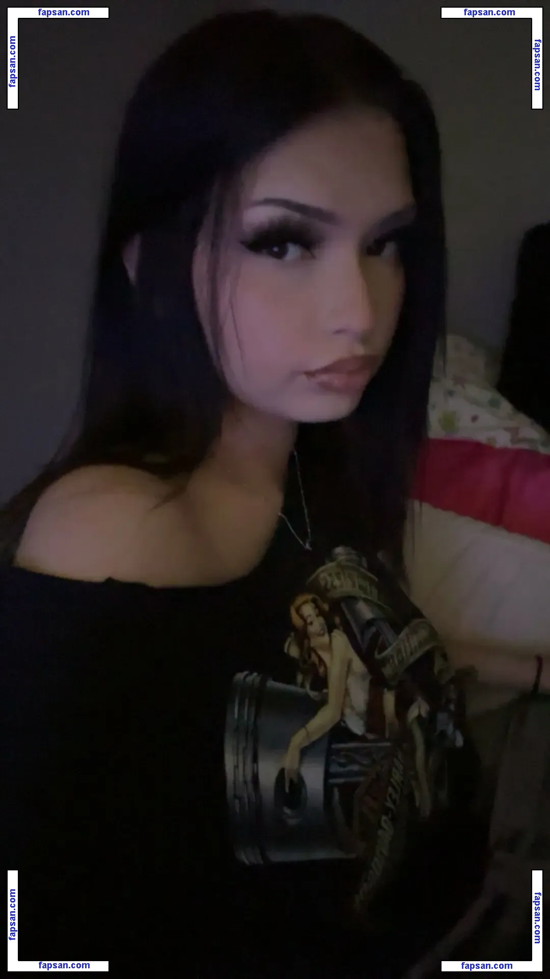 whoismiabelle голая фото #0022 с Онлифанс