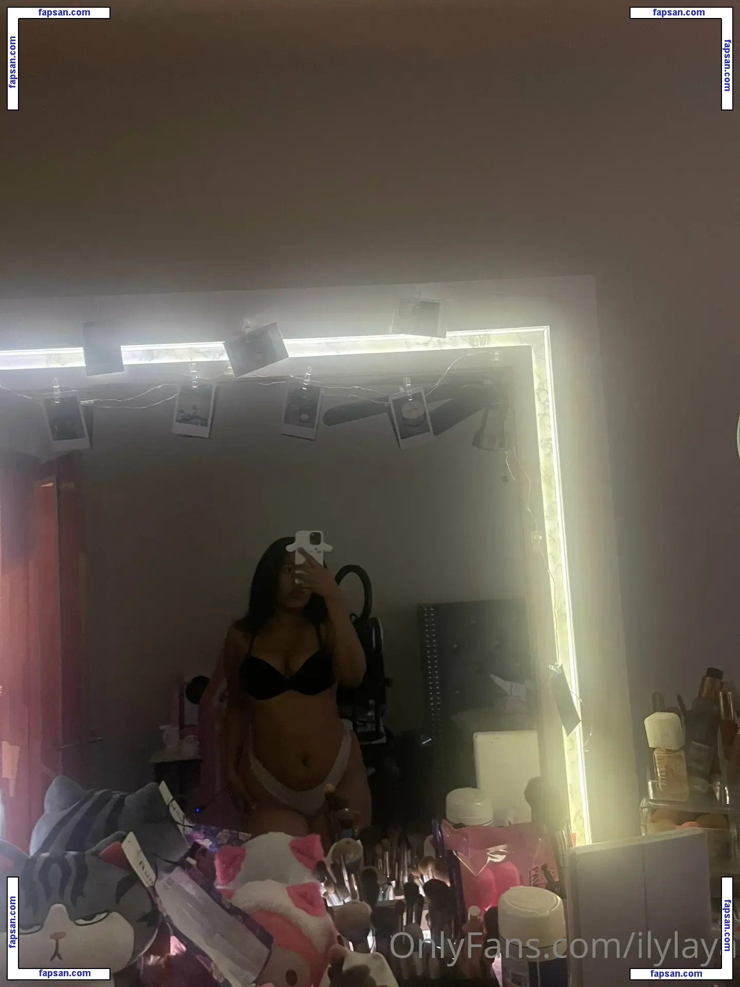 wholelottalaya / wholelottalayy nude photo #0002 from OnlyFans