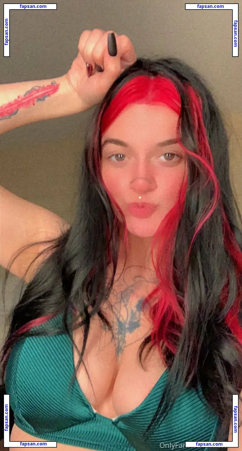 wiccanne nude photo #0004 from OnlyFans