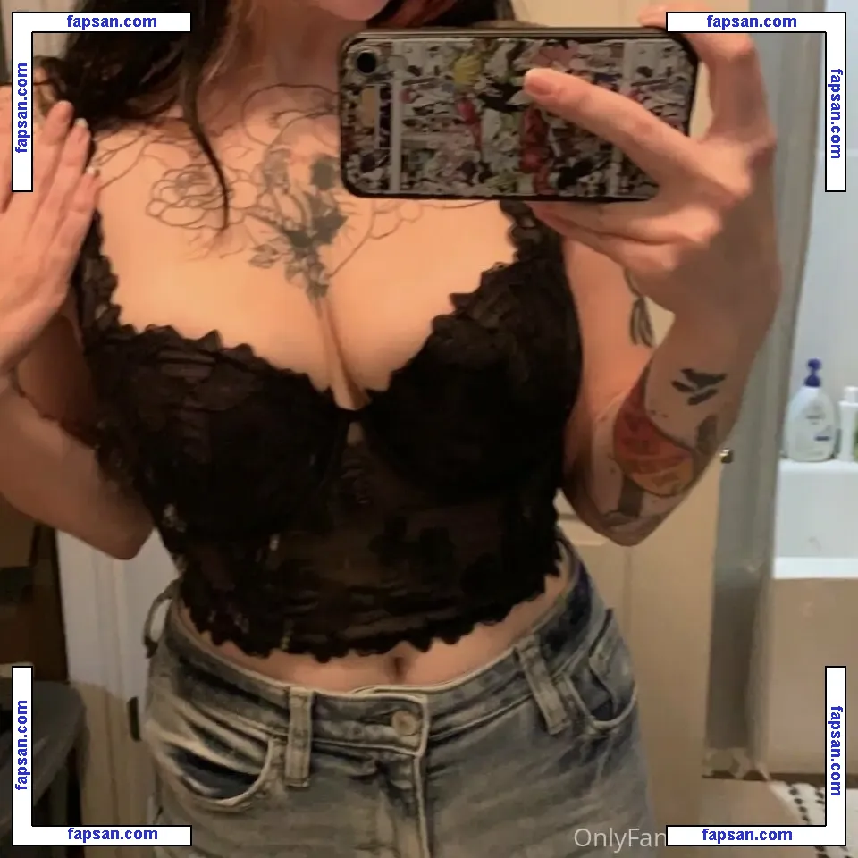 wiccanne nude photo #0005 from OnlyFans