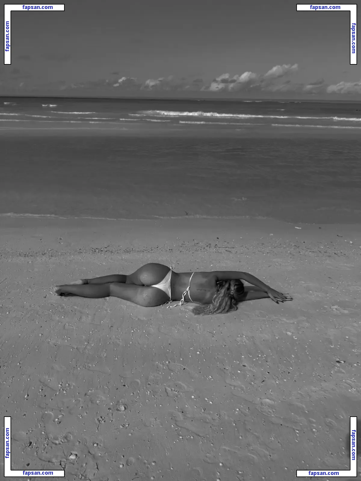 Wieke Langanke голая фото #0001 с Онлифанс