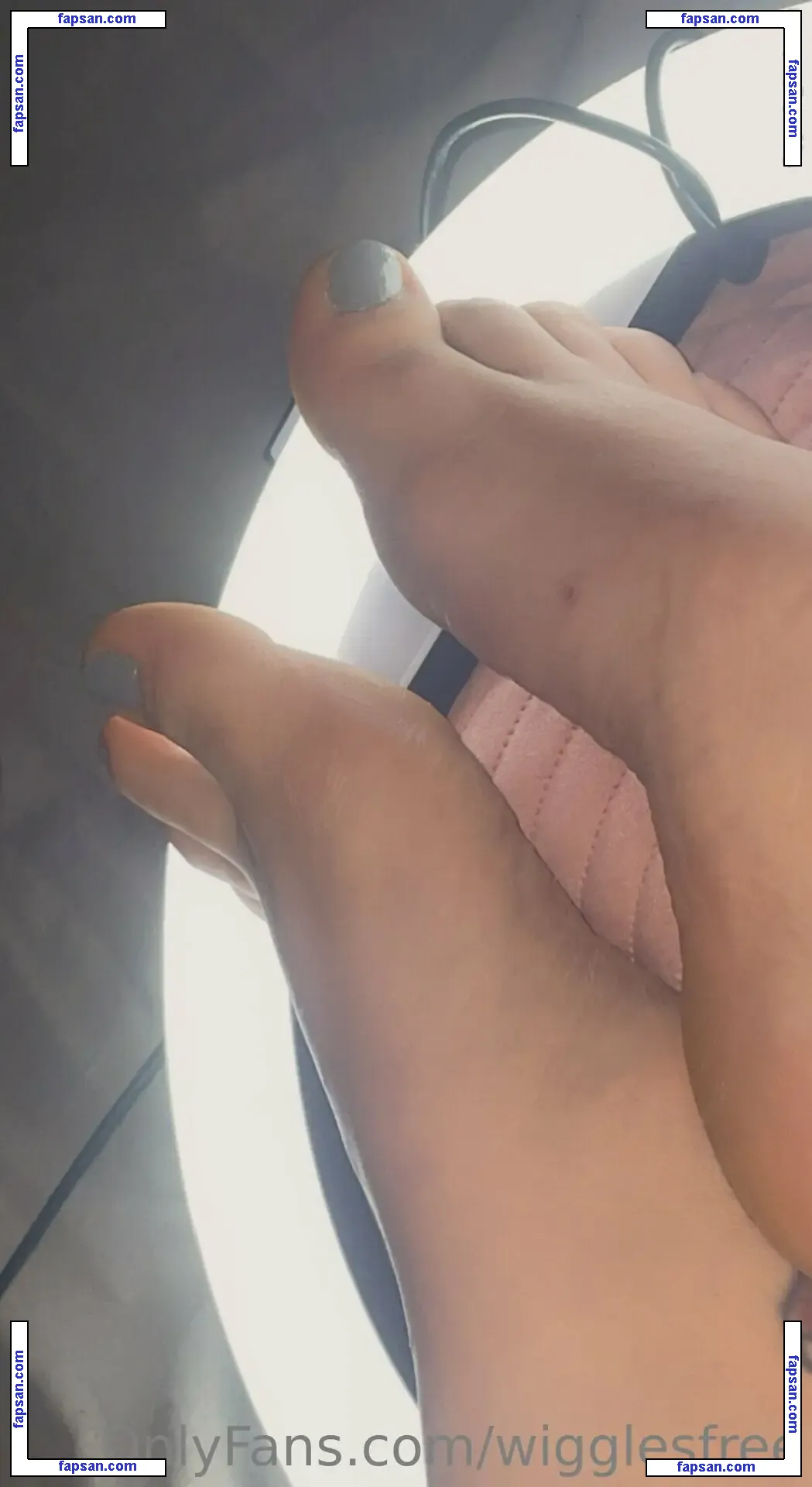 wigglesfree nude photo #0018 from OnlyFans