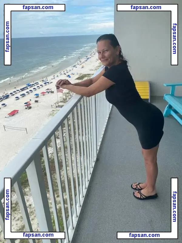 WILDLIFEPROVIXEN nude photo #0009 from OnlyFans