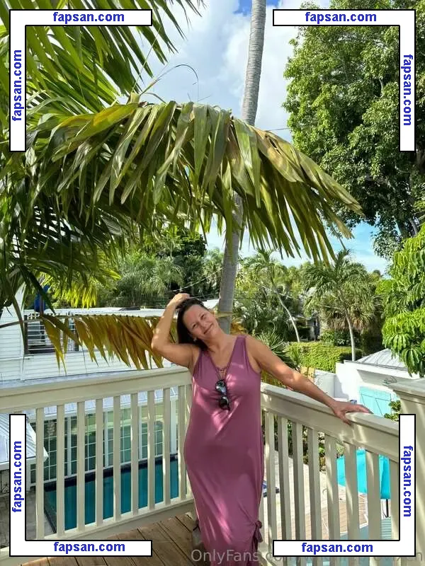 WILDLIFEPROVIXEN nude photo #0018 from OnlyFans
