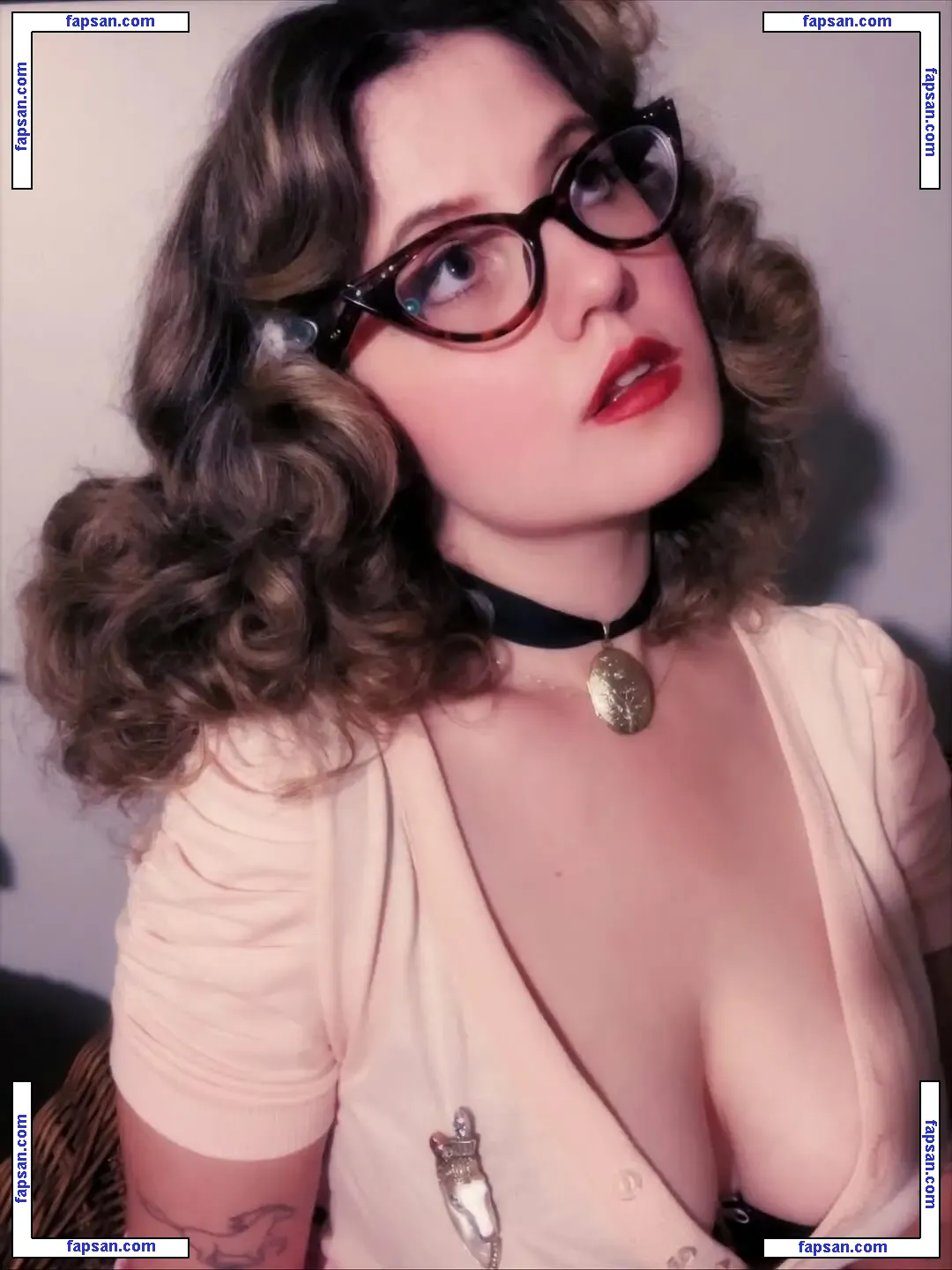 wildmarialaura голая фото #0005 с Онлифанс