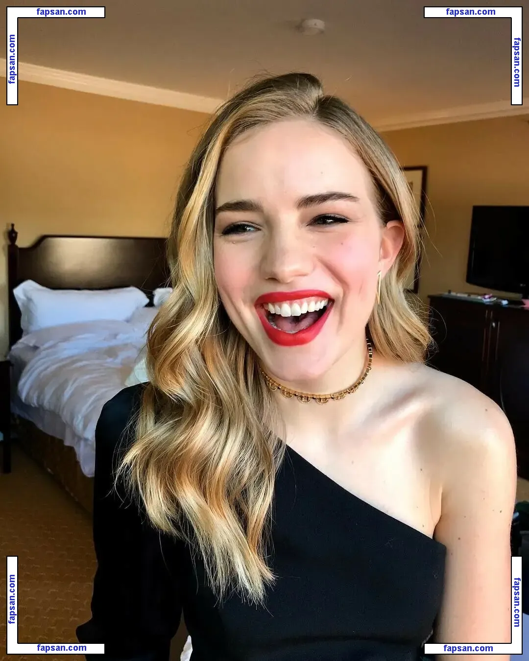 Willa Fitzgerald nude photo #0143 from OnlyFans