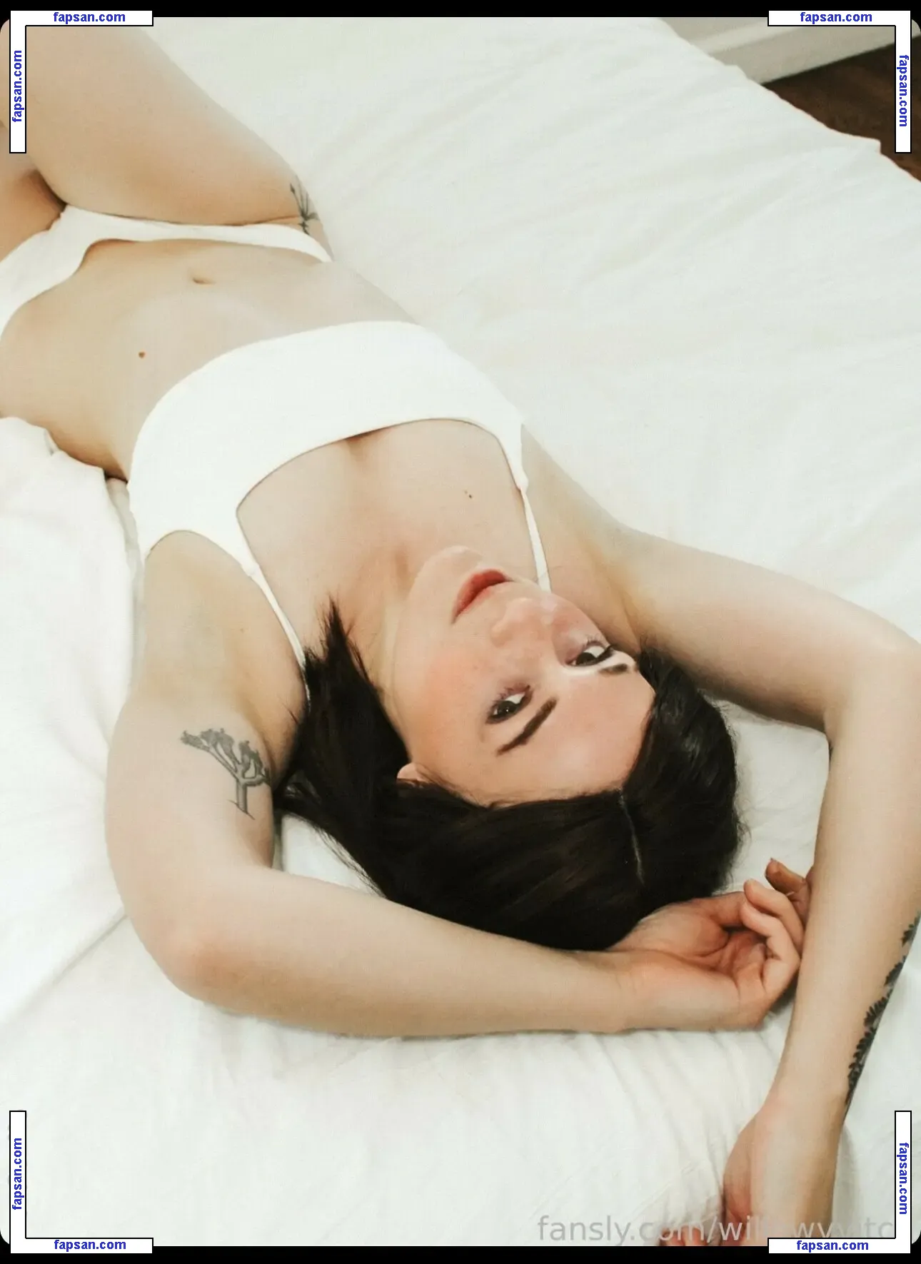 Willowvvitch Nsfwillow nude photo #0006 from OnlyFans