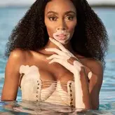 Winnie Harlow голая #0018