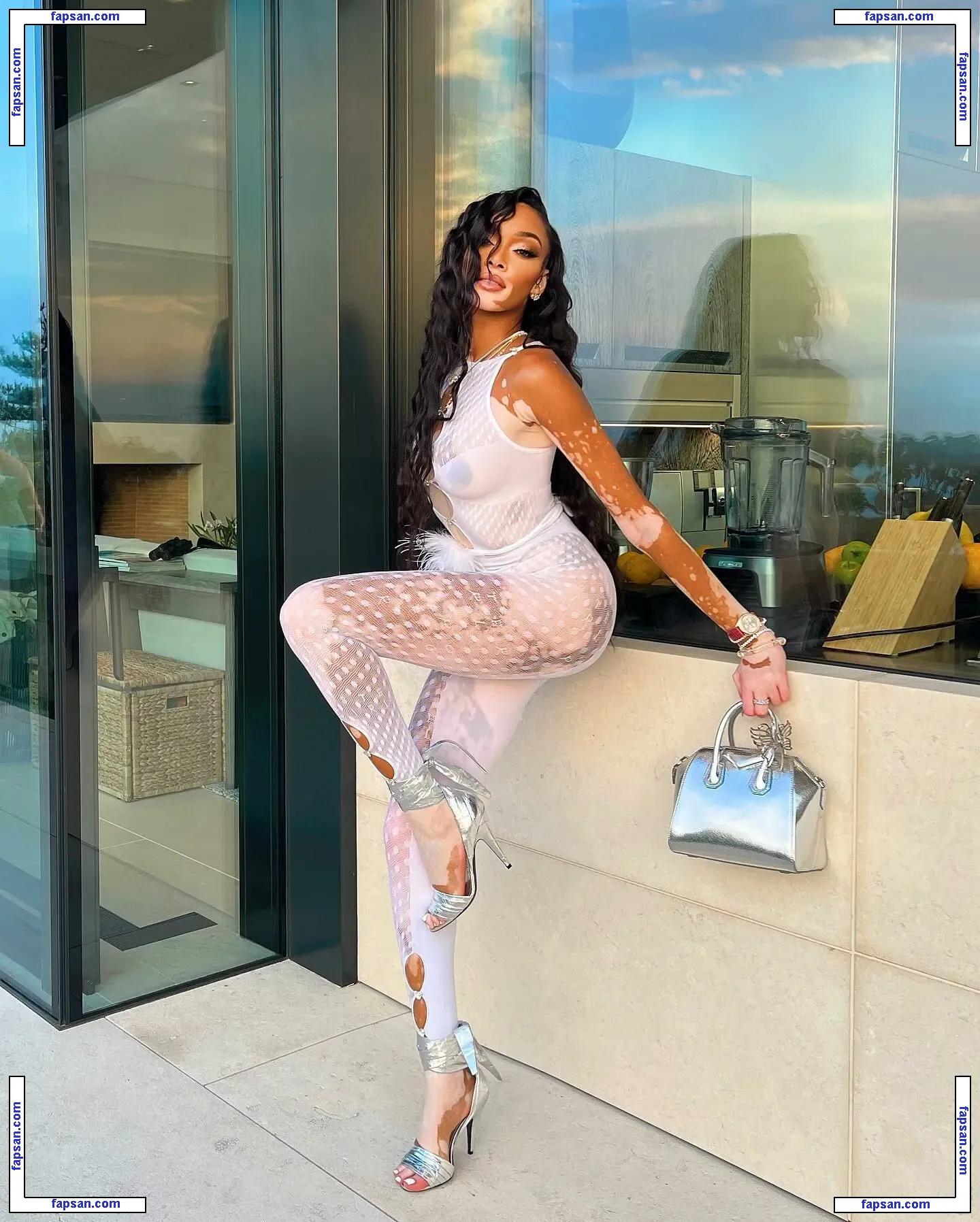 Winnie Harlow nude photo #1007 from OnlyFans