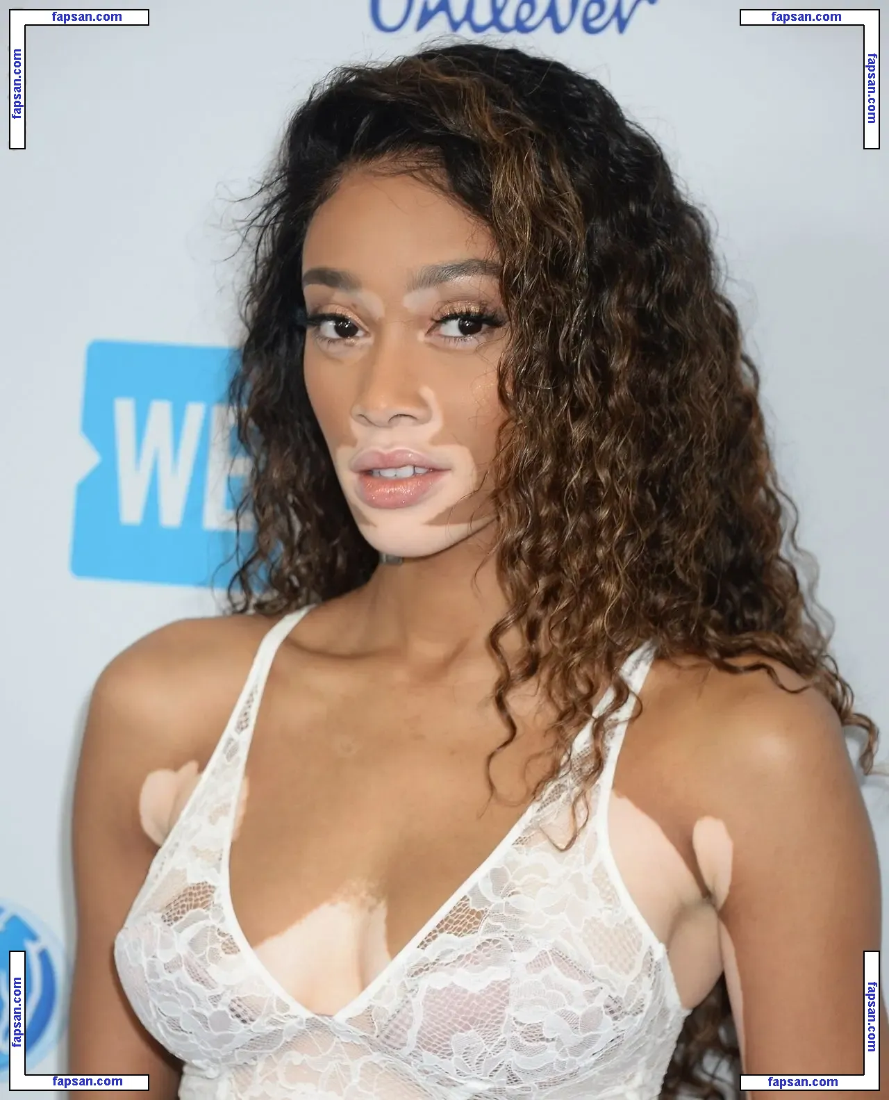 Winnie Harlow голая фото #1154 с Онлифанс