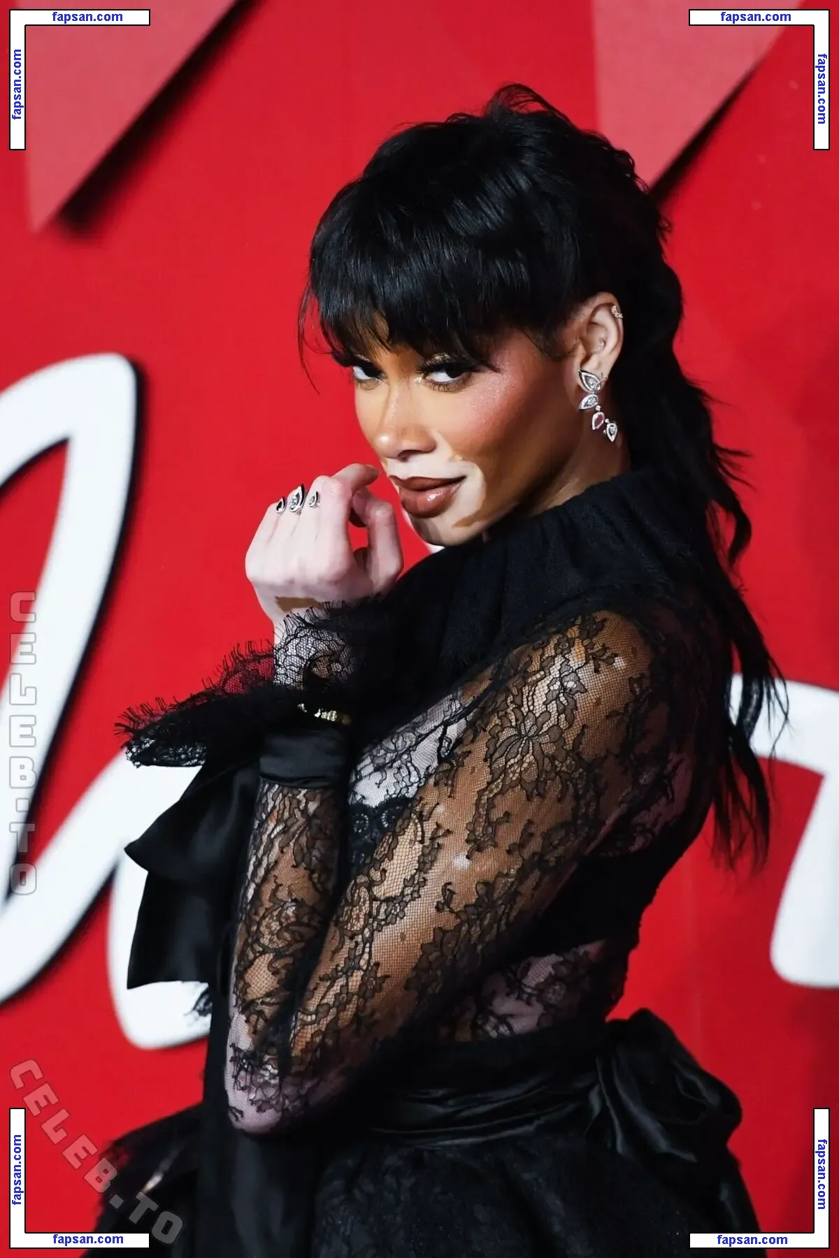 Winnie Harlow голая фото #1175 с Онлифанс