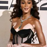 Winnie Harlow голая #1169