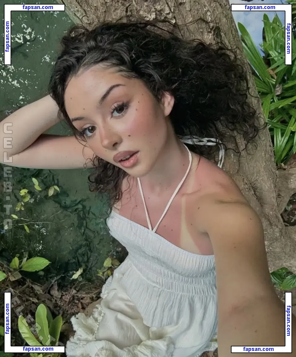 WoIstLena голая фото #0020 с Онлифанс